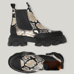 NWT Ganni Embossed Snake Low Chelsea Boot
